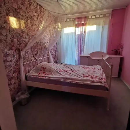 Julies-villa Verl